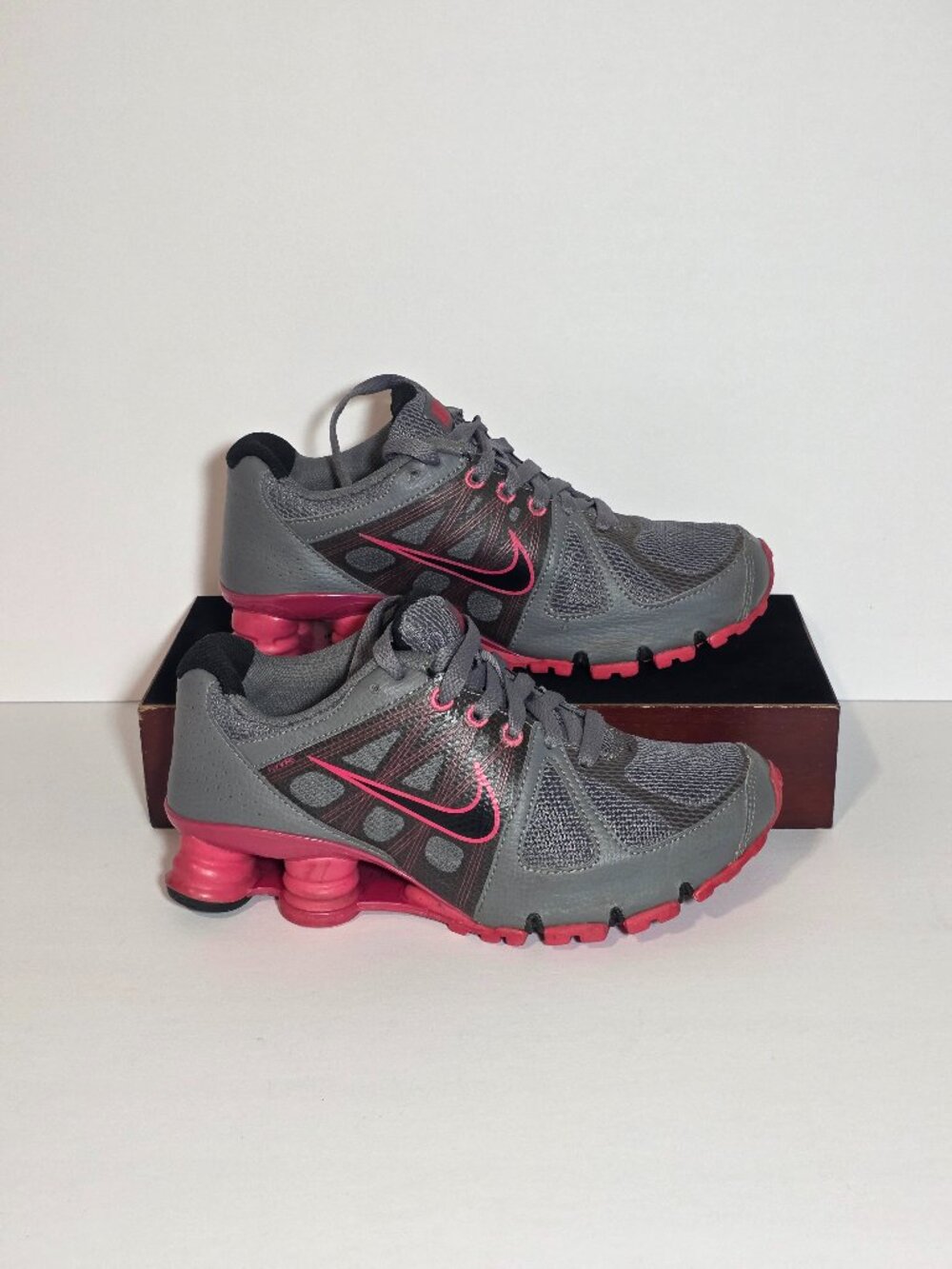 No Insoles-Nike Shox Flywire Womens Size 5 Running Shoes Grey Pink Sneakers